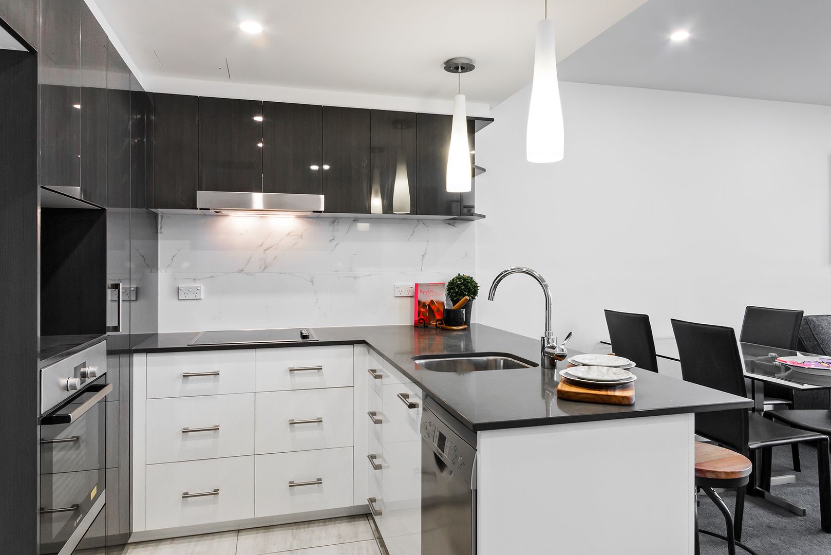 1 bedrooms Apartment / Unit / Flat in 403/22 Station Street NUNDAH QLD, 4012