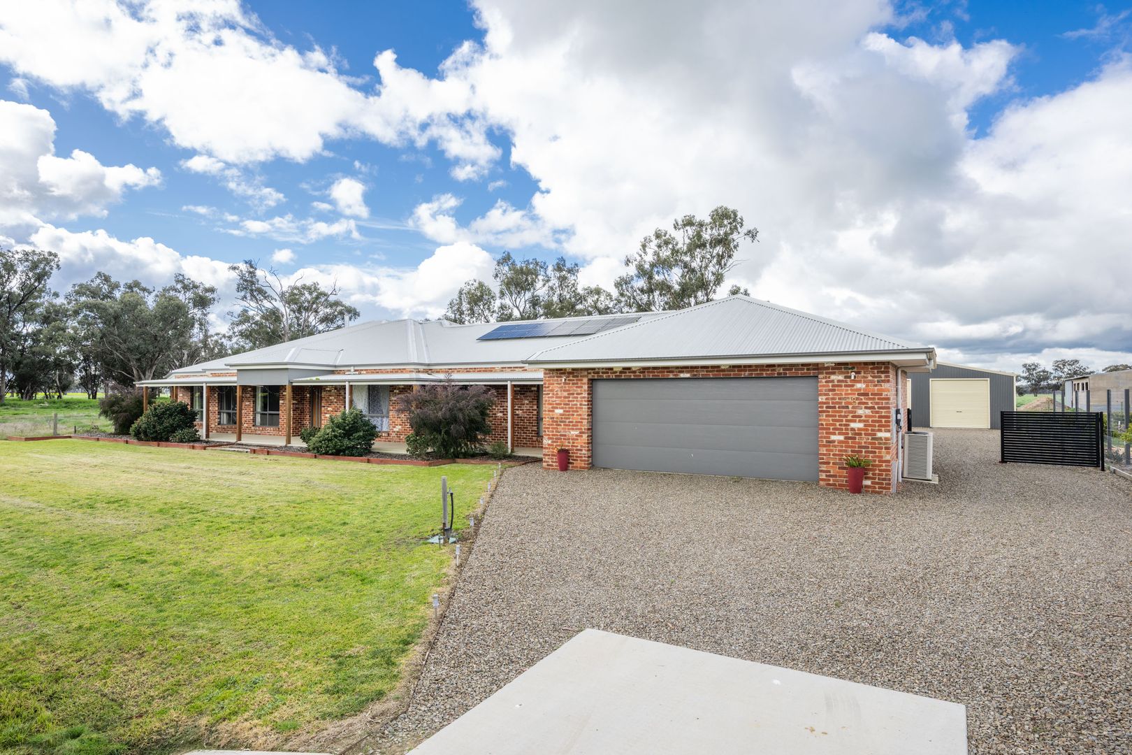 8 PARKLAND DRIVE, Tallygaroopna VIC 3634, Image 1