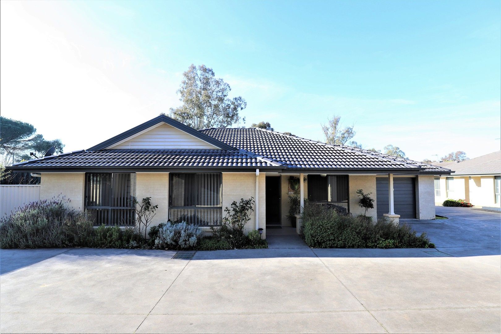 11/322 Parker Street, Cootamundra NSW 2590, Image 0