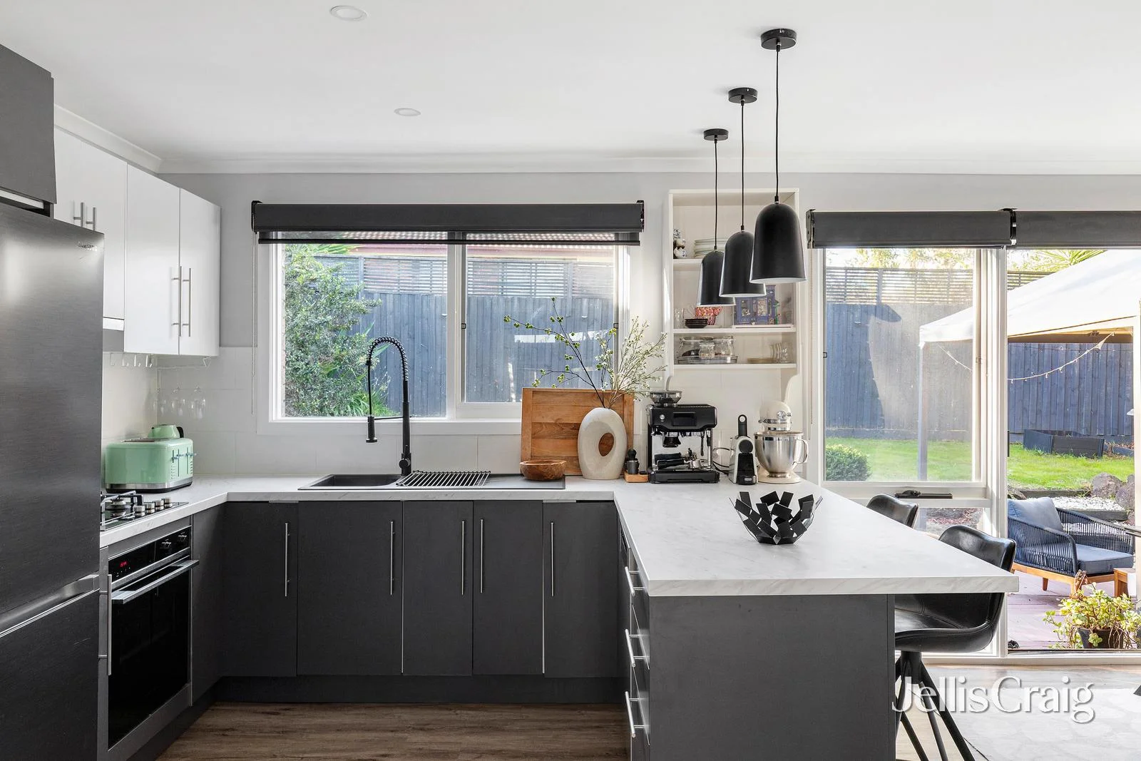 Additional image 3 of 2/148 Nell Street, Greensborough VIC 3088