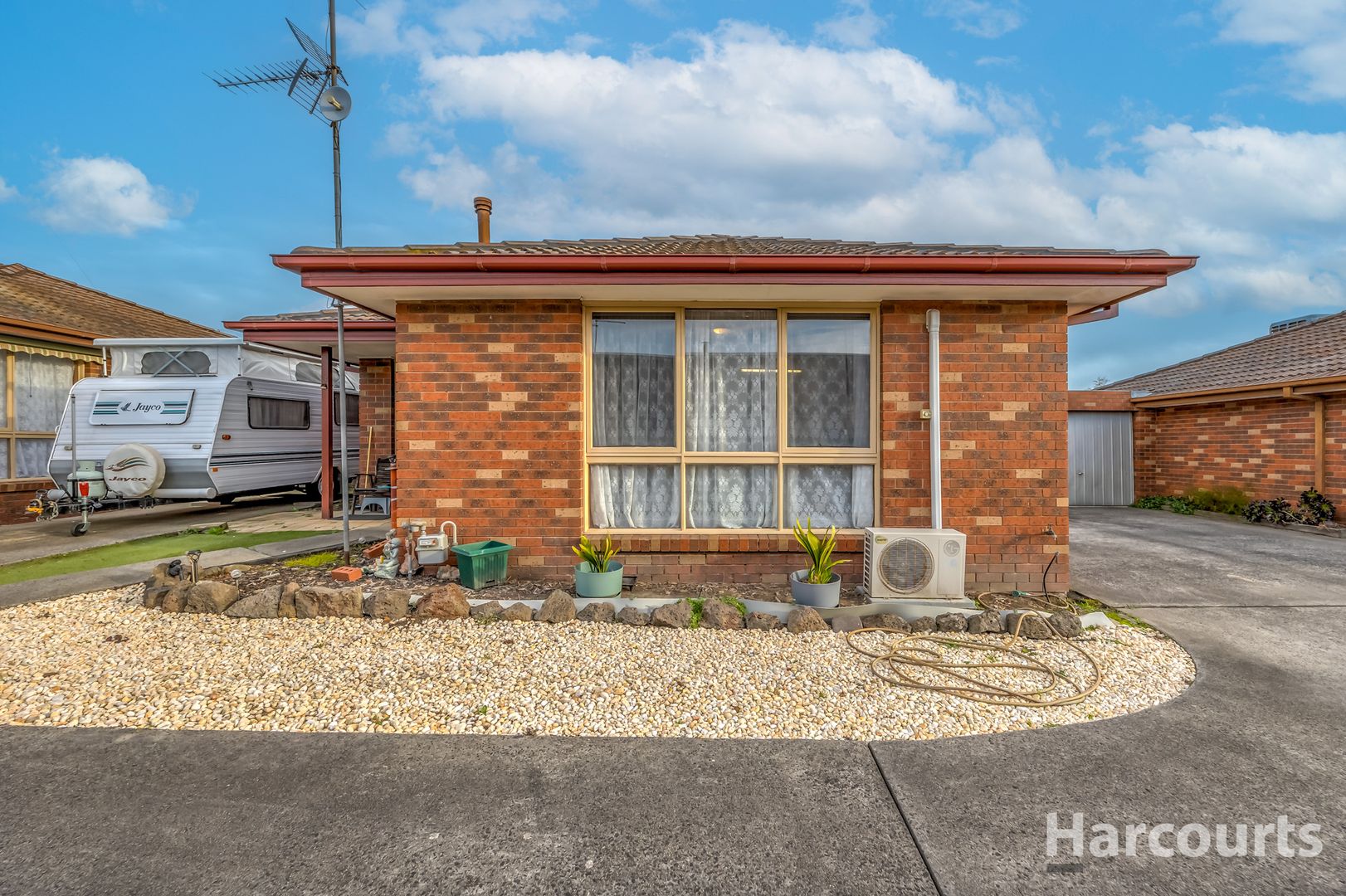 3/32 Saxtons Drive, Moe VIC 3825, Image 1