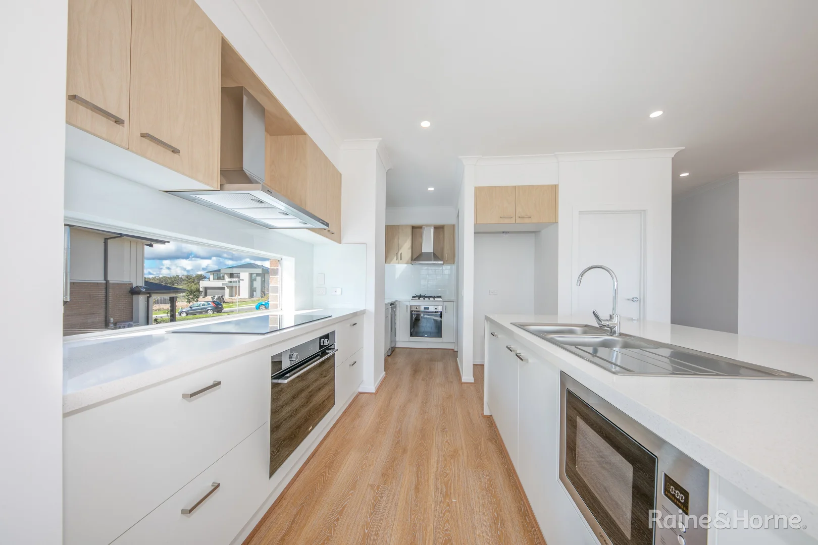 Additional image 3 of 132 Elizabeth Drive, Sunbury VIC 3429