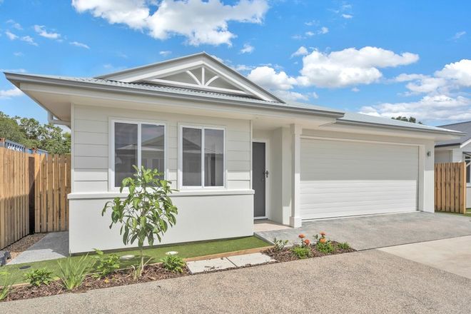 Picture of 2-20 ISLAND VIEW DRIVE, URANGAN, QLD 4655