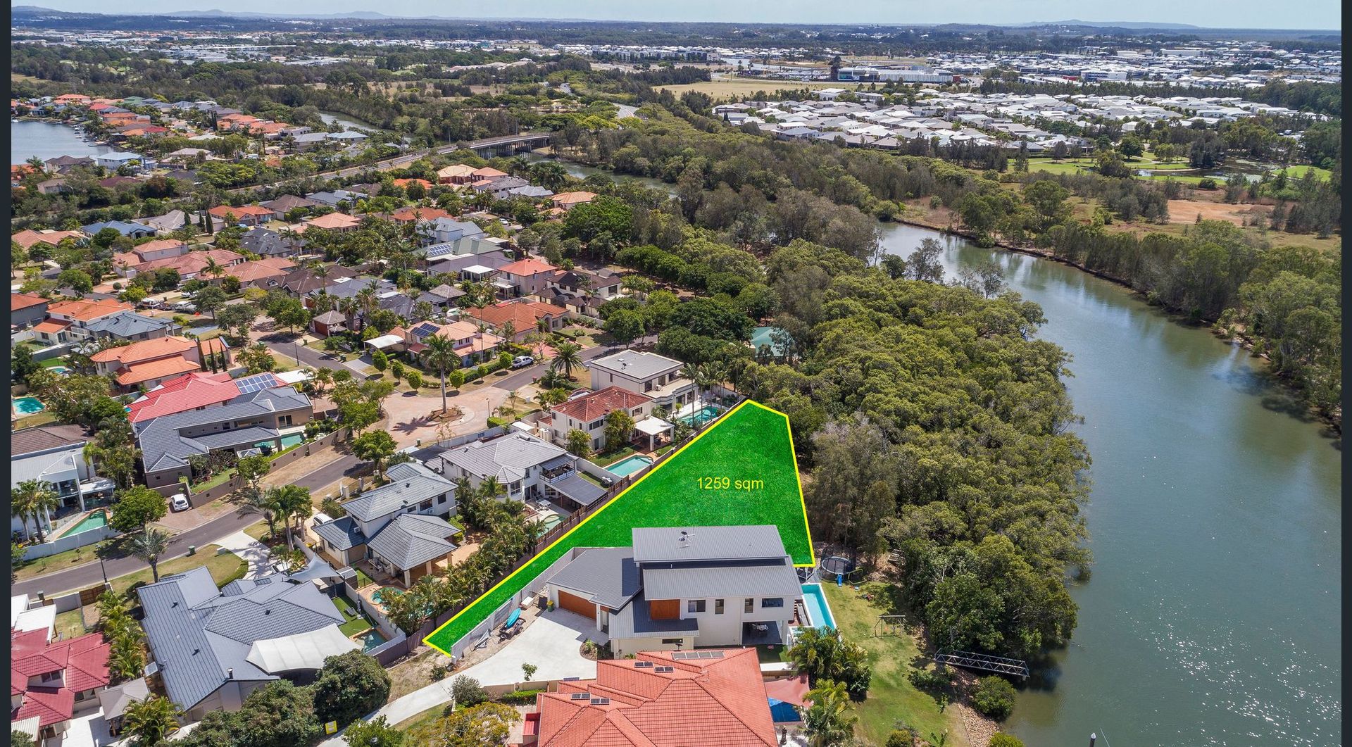 2 Edgewater Place, Helensvale QLD 4212, Image 1