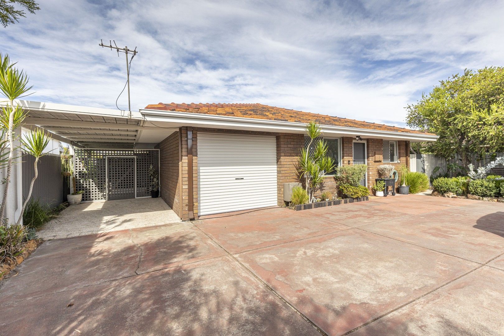 2/181 Eighth Avenue, Inglewood WA 6052, Image 1