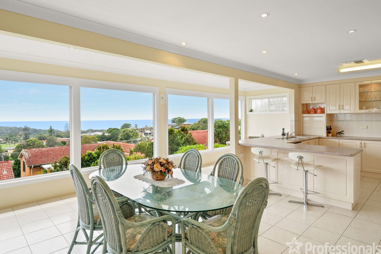 17 Churchill Road, Forster NSW 2428, Image 1