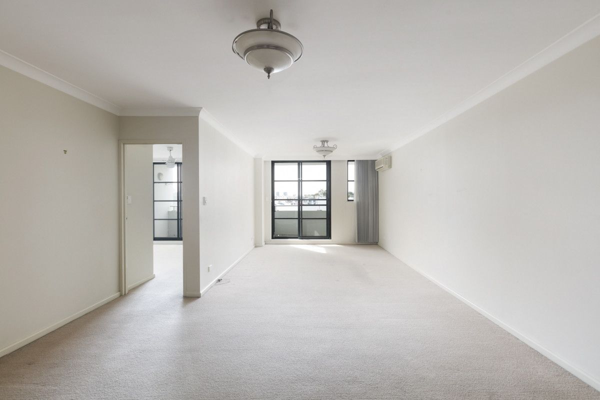 1 bedrooms Apartment / Unit / Flat in 305/1 Phillip Street PETERSHAM NSW, 2049