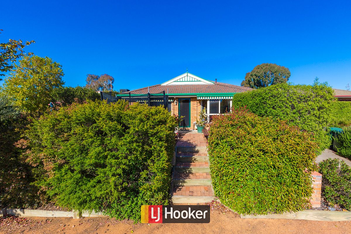 116 Hugh Mckay Crescent, Dunlop ACT 2615