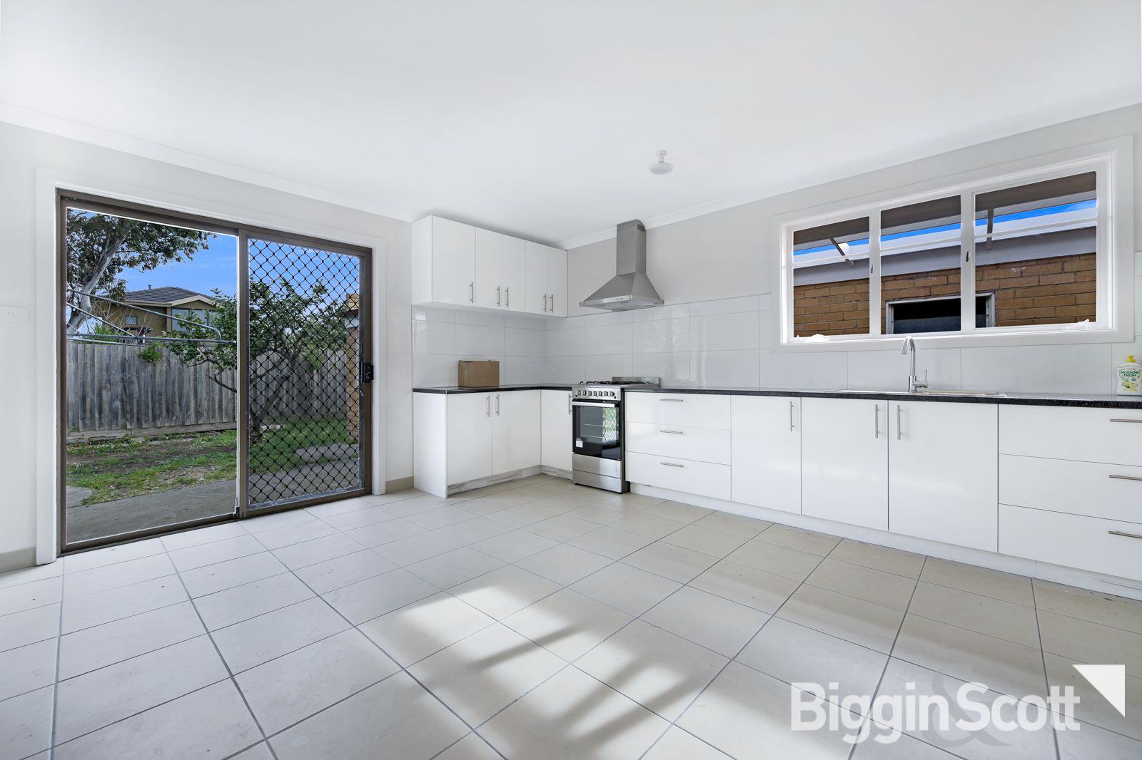 4 Budge Street, Noble Park VIC 3174, Image 2