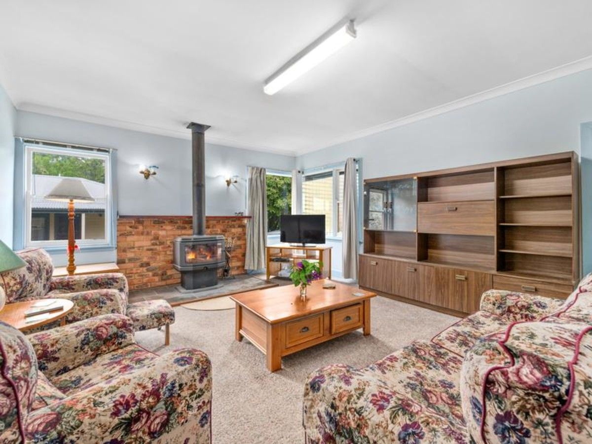 14 Nash Street, Jamieson VIC 3723, Image 2