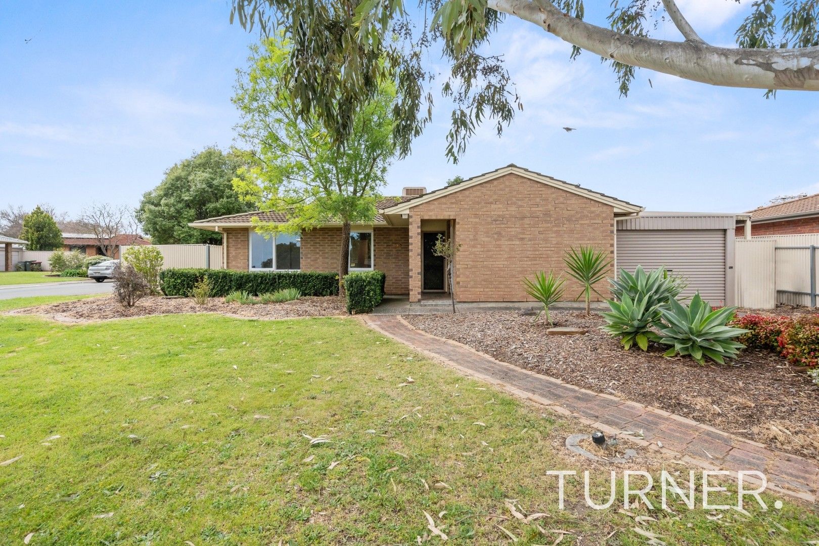 6 Kogarah Avenue, Morphett Vale SA 5162 House For Rent 490 Domain