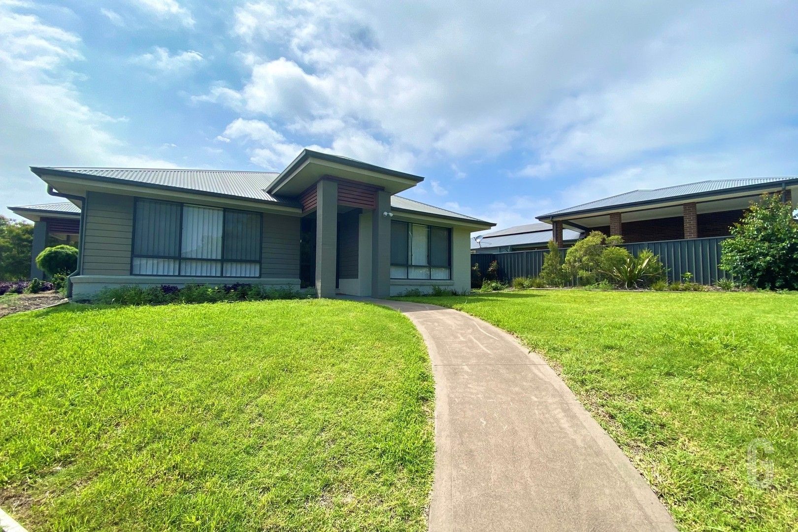 4 bedrooms House in 20 Ironbark Drive FERN BAY NSW, 2295