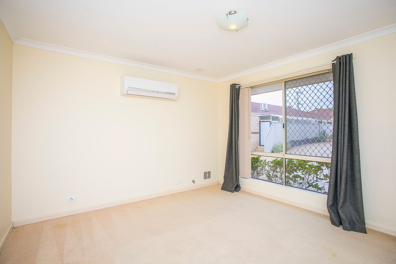 6/3 Adelphi Court, Marangaroo WA 6064, Image 1