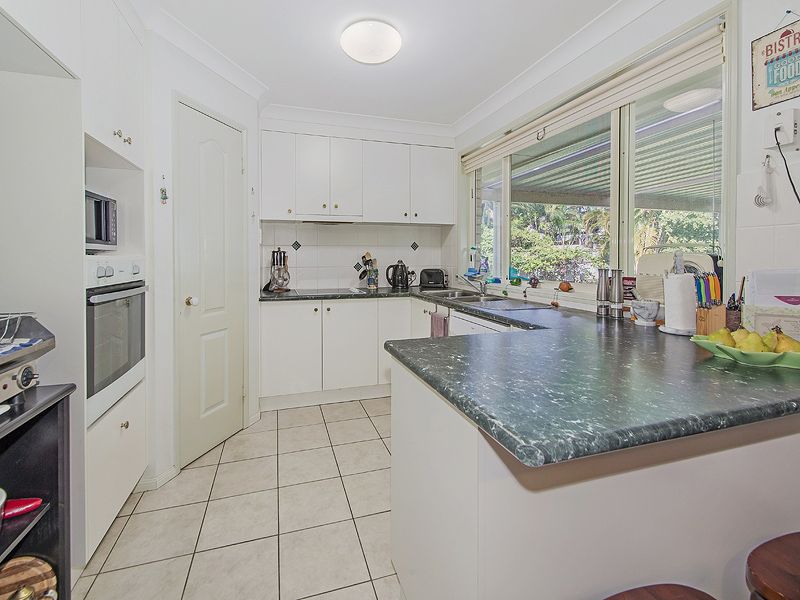 31 Hinckley Street, Manly West QLD 4179, Image 2