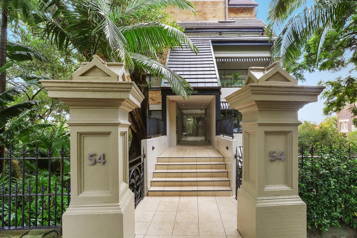 2 bedrooms Apartment / Unit / Flat in 8/54 Darling Point Road DARLING POINT NSW, 2027