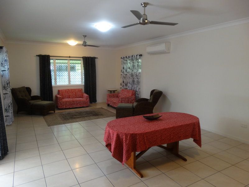 21 Lothair Street, Pimlico QLD 4812, Image 2