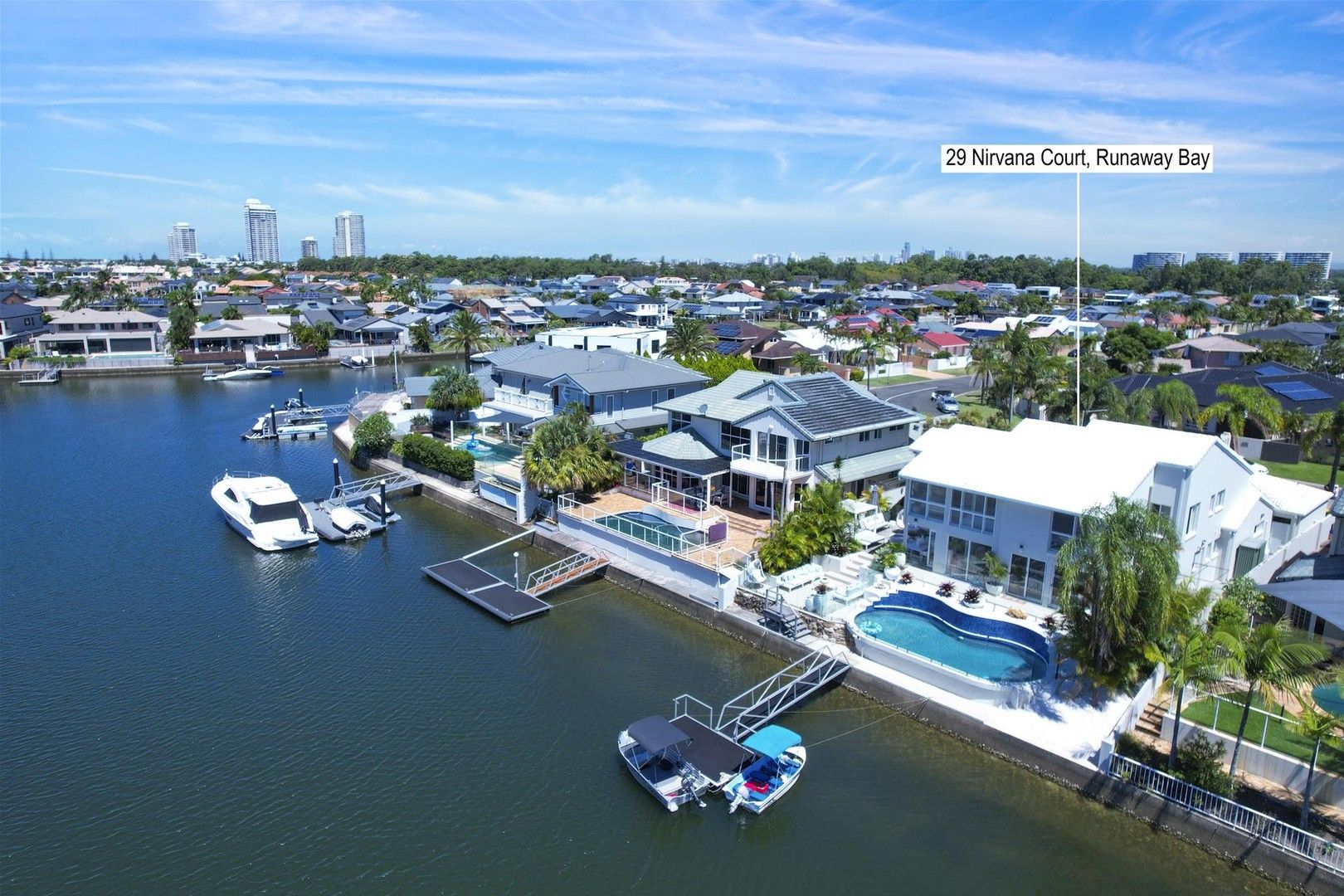 5 bedrooms House in 29 Nirvana Court RUNAWAY BAY QLD, 4216