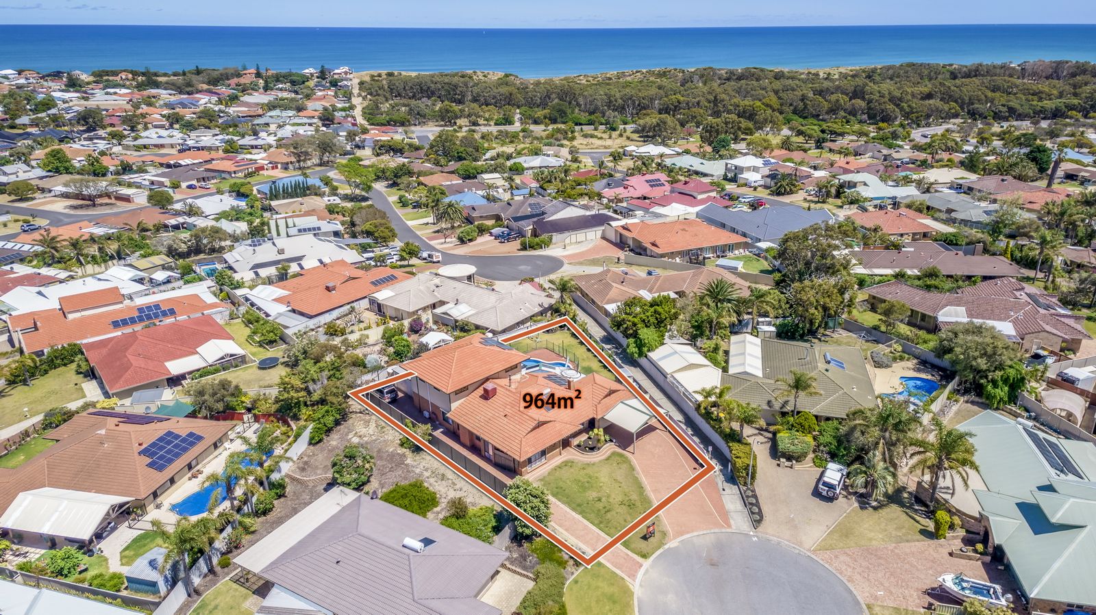 9 Pepperwood Rise, Halls Head WA 6210, Image 1