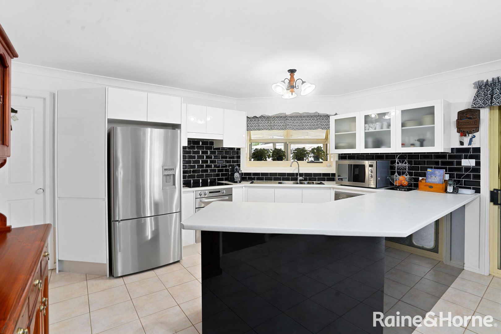 6 Pampas Close, Claremont Meadows NSW 2747, Image 1