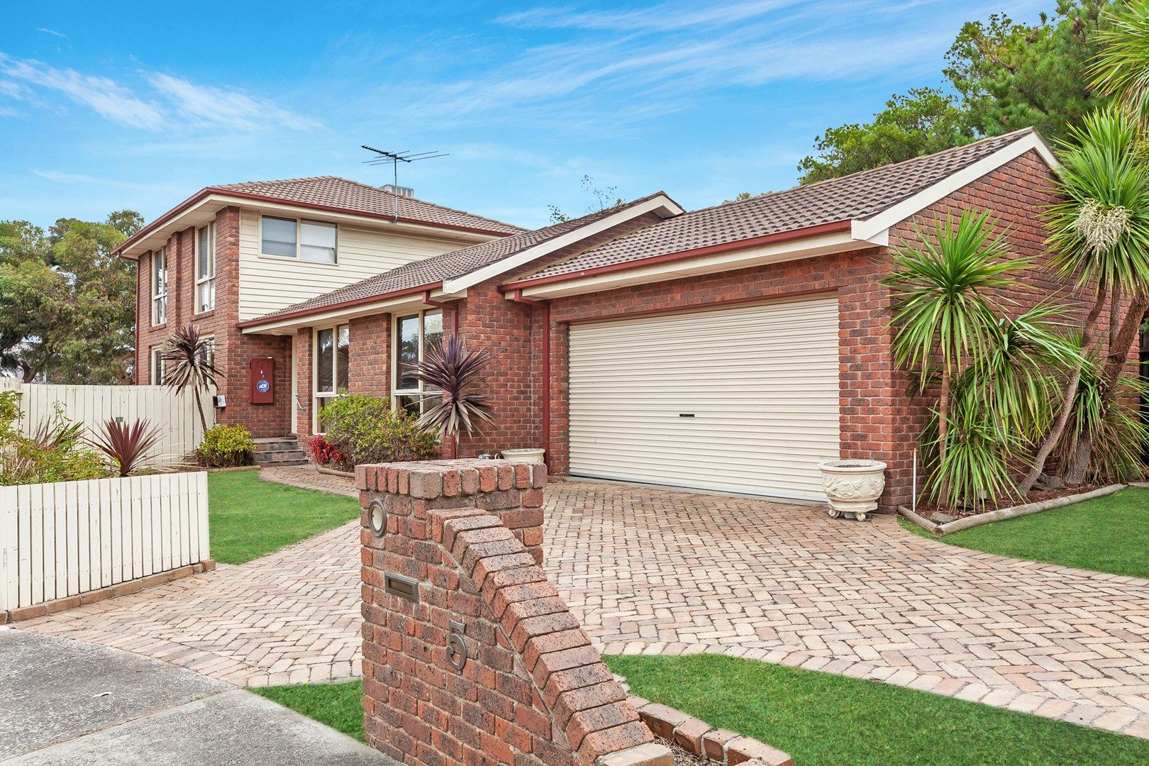 5 Aster Court, Mill Park VIC 3082, Image 0