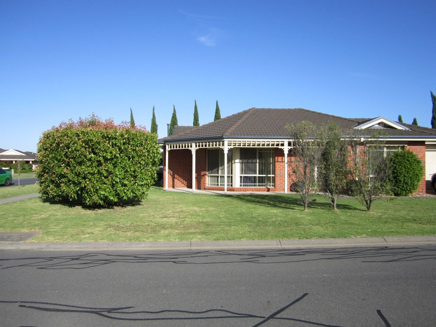 2 bedrooms House in 1 Blaxland Court TRARALGON VIC, 3844