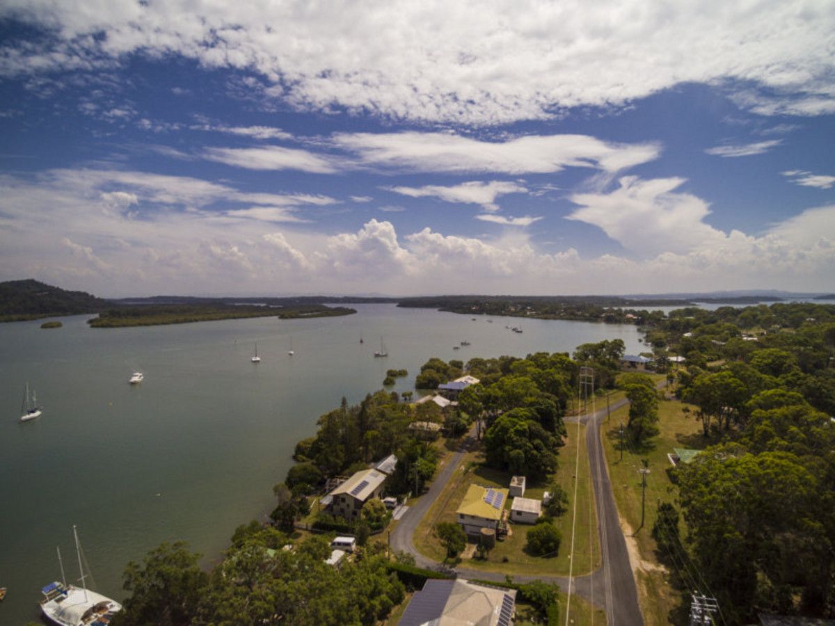 164-168 Canaipa Point Drive, Russell Island QLD 4184, Image 2