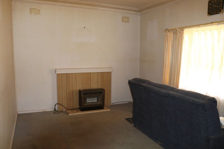 89 BOGAN STREET, Parkes NSW 2870, Image 2