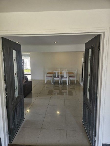 1 bedrooms Studio in 15 Hampton St LOGANHOLME QLD, 4129