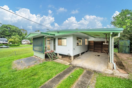 10 Benwell Street, East Innisfail QLD 4860