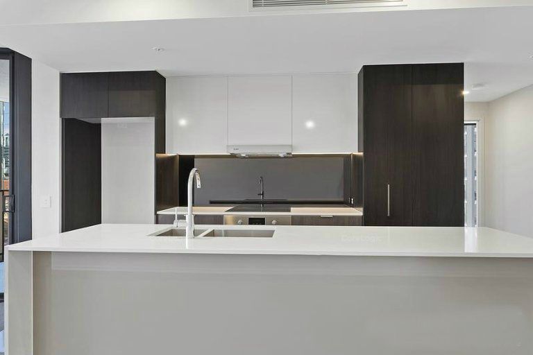 2 bedrooms Apartment / Unit / Flat in 1709/550 Queen Street BRISBANE CITY QLD, 4000