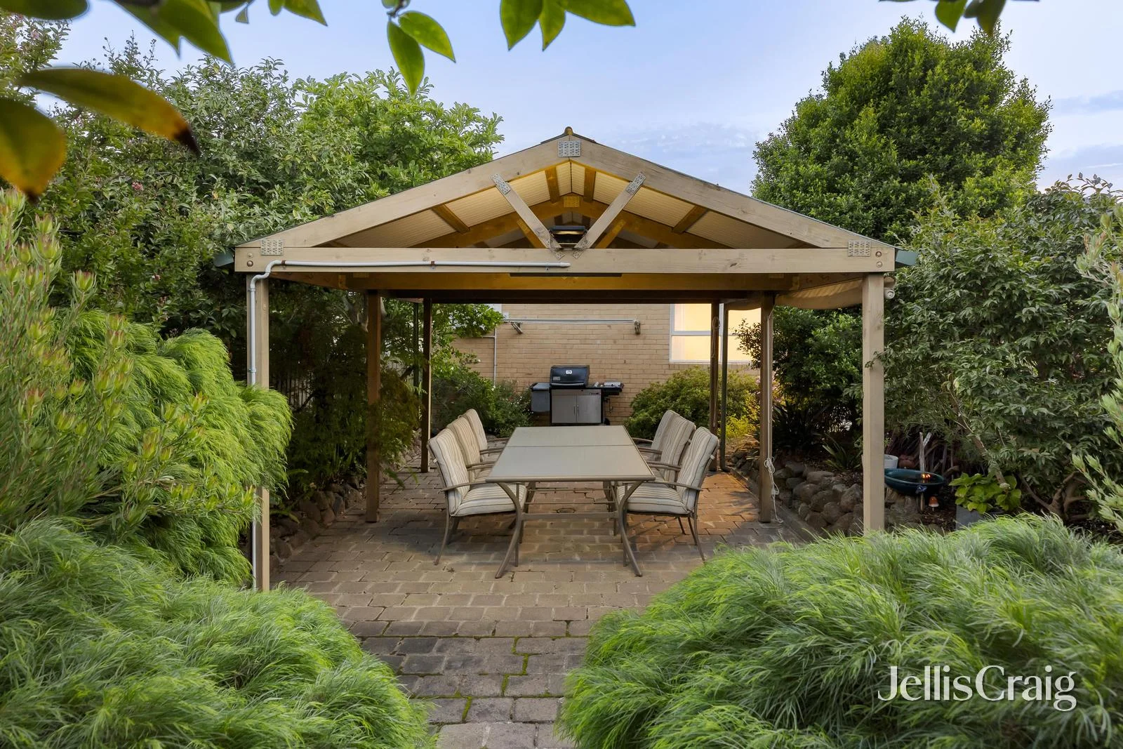 Additional image 9 of 24 Warren Road, Viewbank VIC 3084