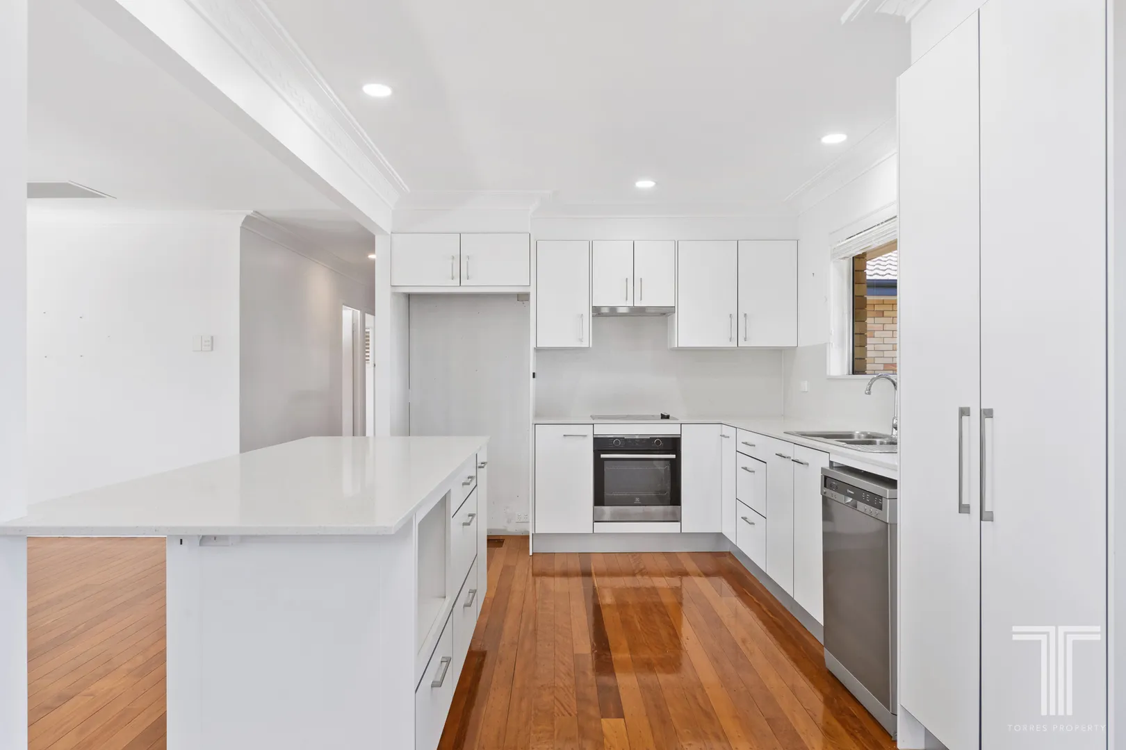 House in Mansfield - View 5