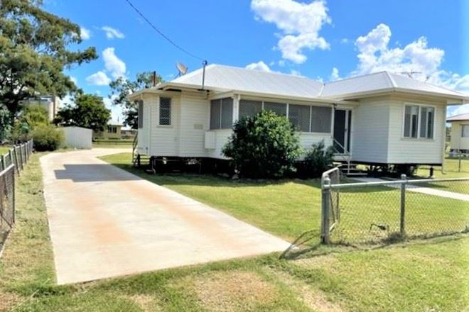 Picture of 10 North Street, WANDOAN QLD 4419