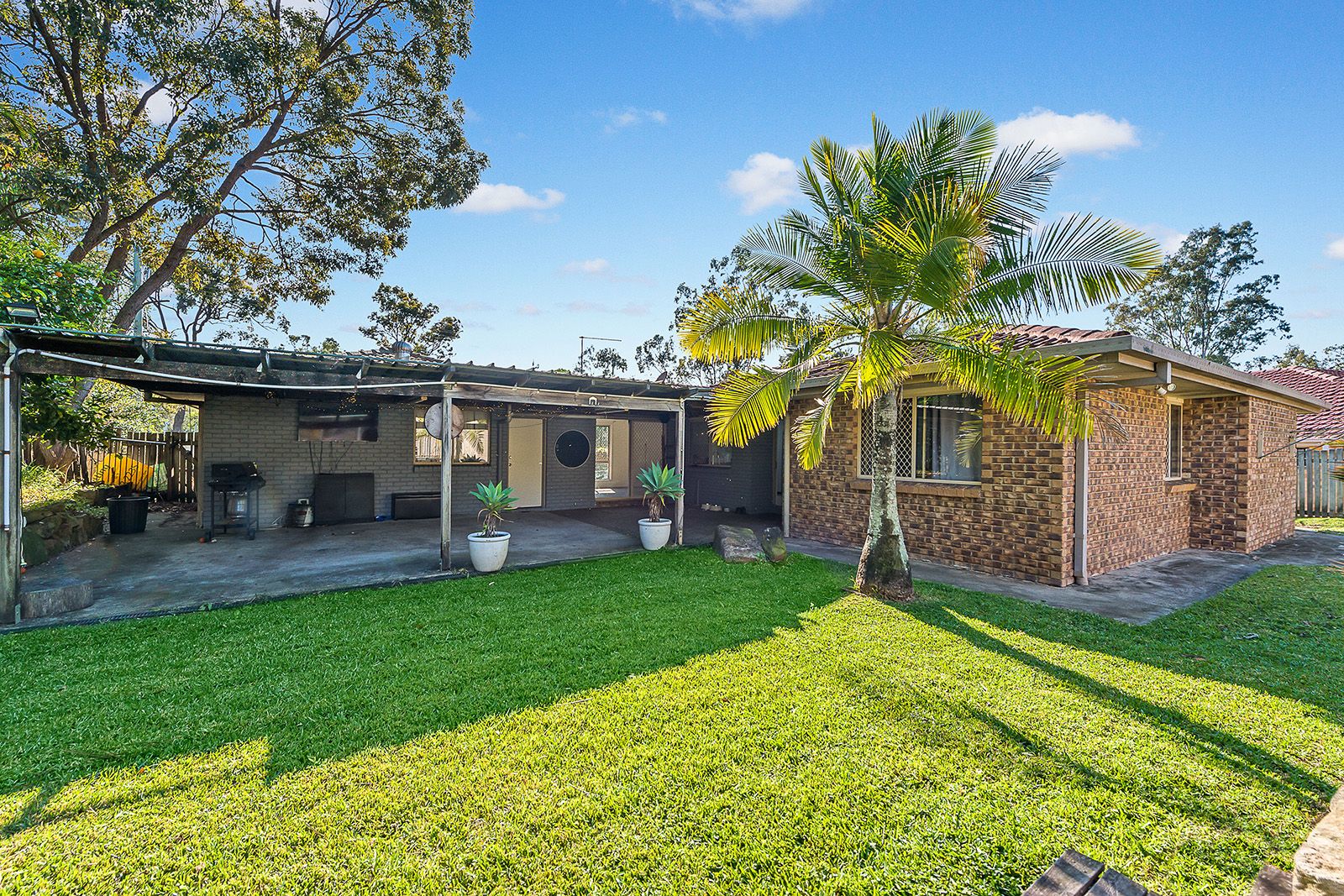 4 bedrooms House in 147-149 Jalan Street TANAH MERAH QLD, 4128