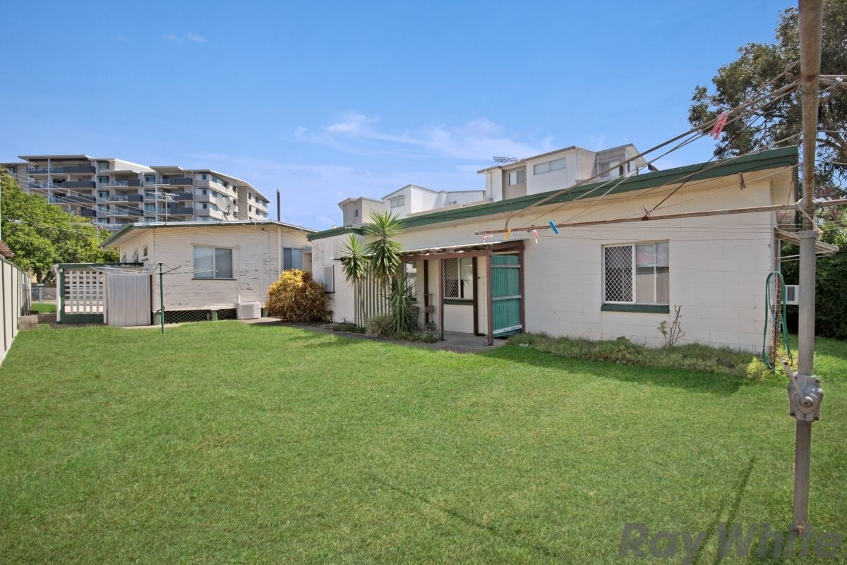 19a & 19b Lane Street, Clontarf QLD 4019, Image 0