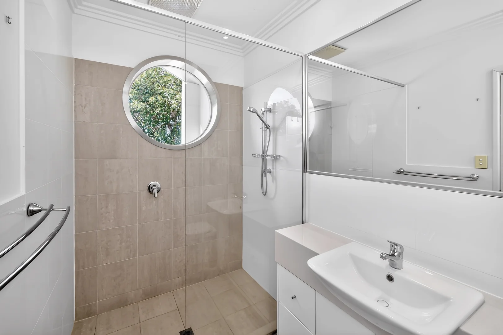 Additional image 22 of 9C Regent Street East, Mount Lawley WA 6050