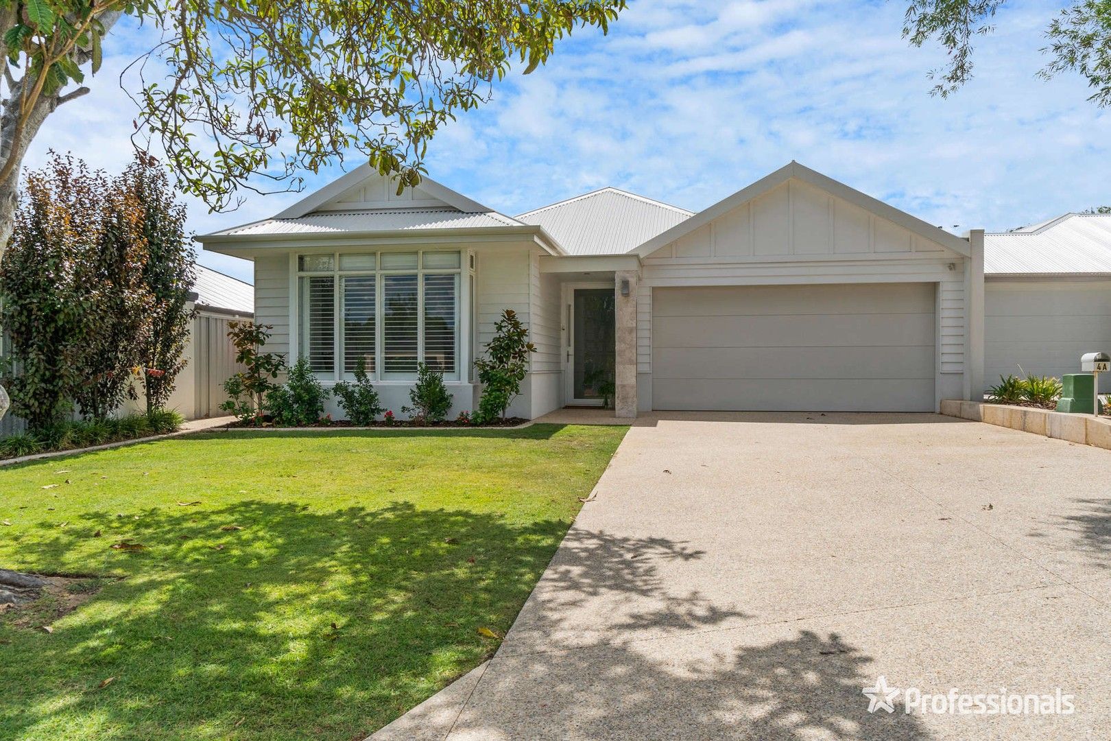 4 bedrooms House in 4a Tulse Rise KINGSLEY WA, 6026