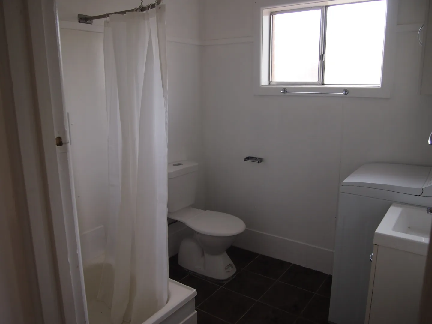 Ray White Real Estate Parkes - Widok 6