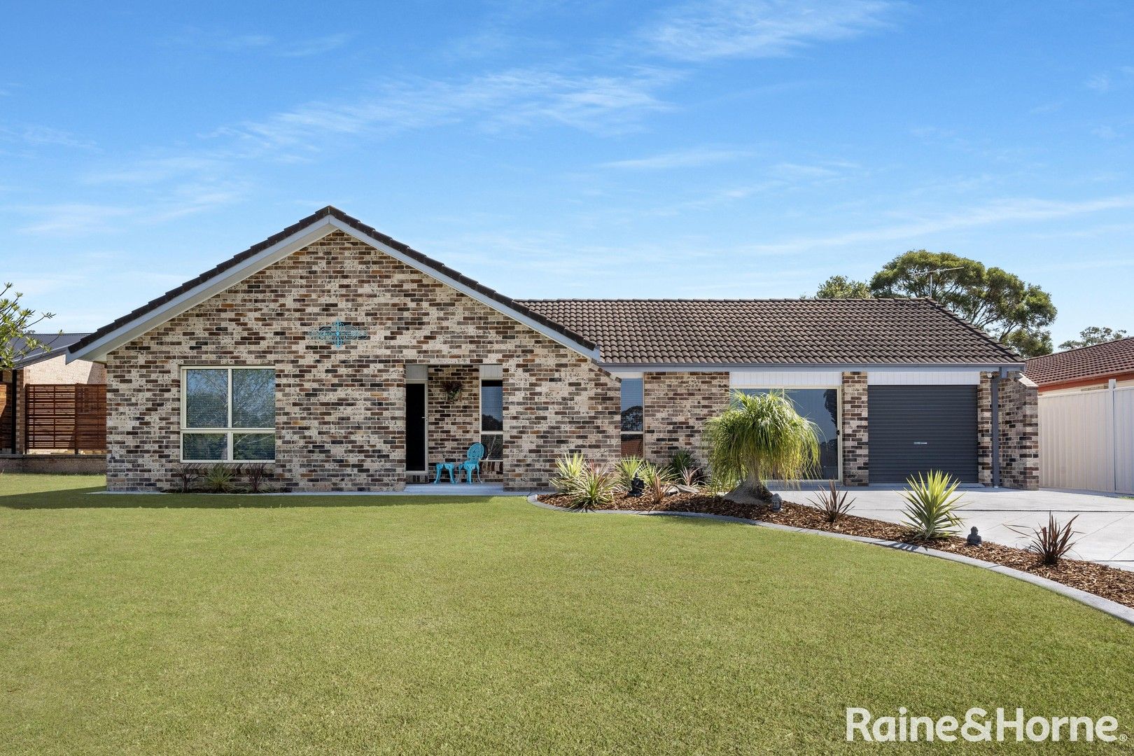 3 bedrooms House in 9 Rannoch Drive WEST NOWRA NSW, 2541