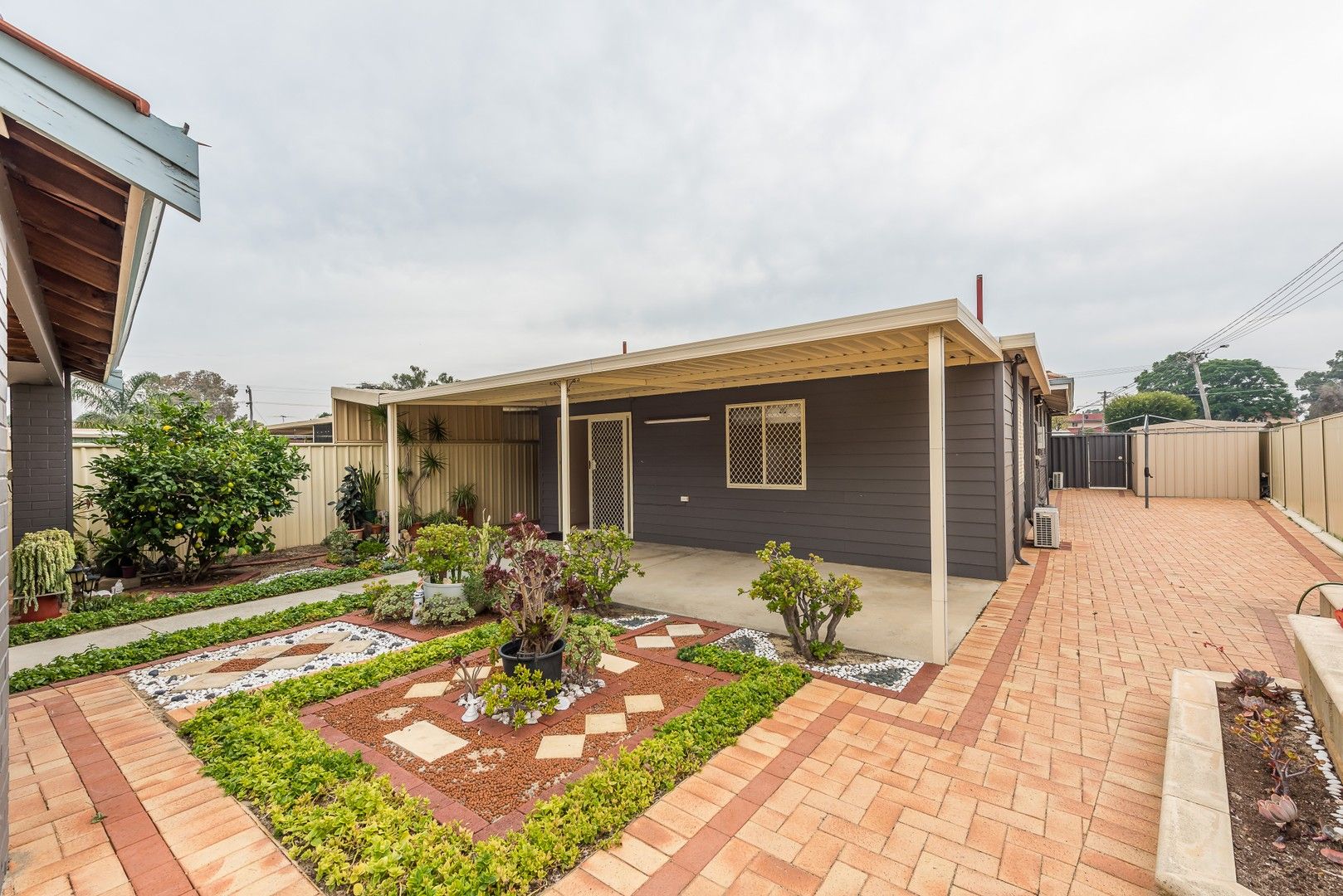 29A WINTERTON WAY, Girrawheen WA 6064, Image 0