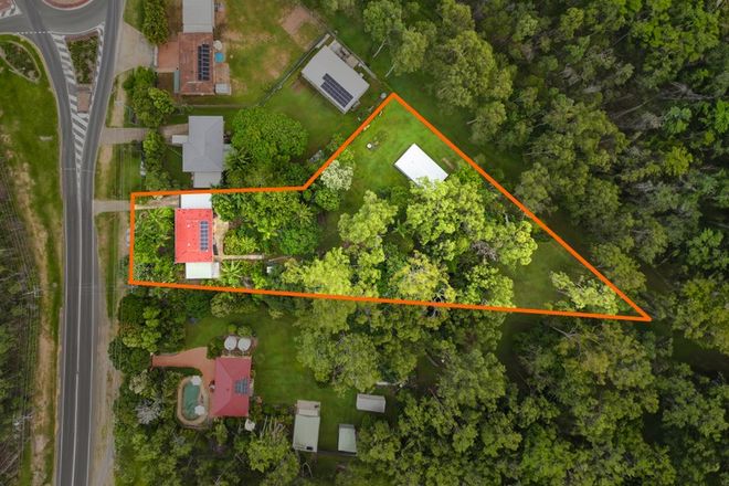 Picture of 527 Middle Road, GREENBANK QLD 4124