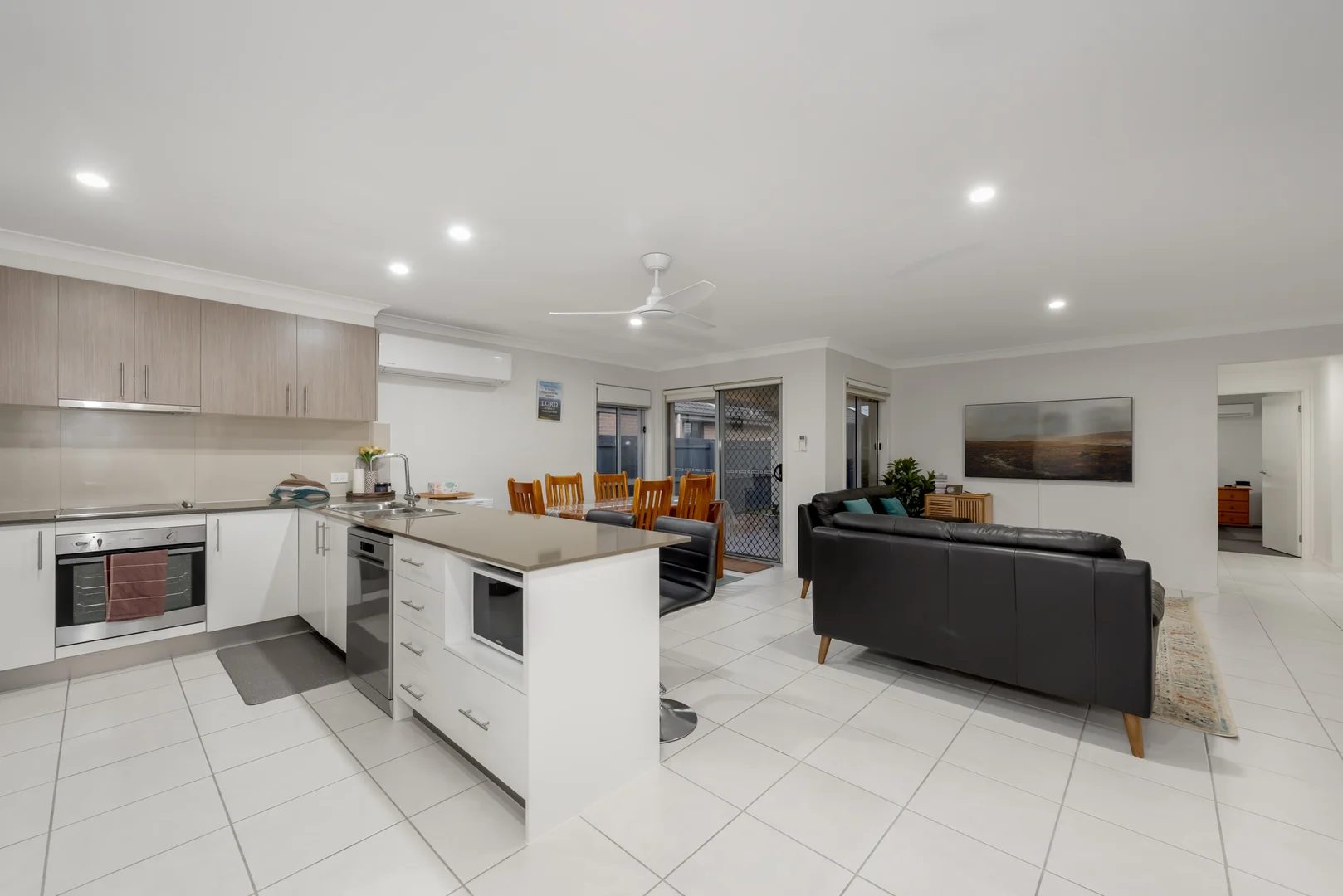 Additional image 5 of 37 Denham Circuit, Willow Vale QLD 4209