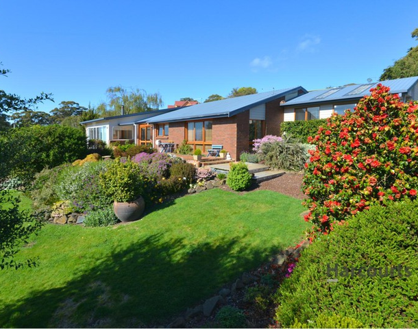 1 West Ridge Road, Penguin TAS 7316