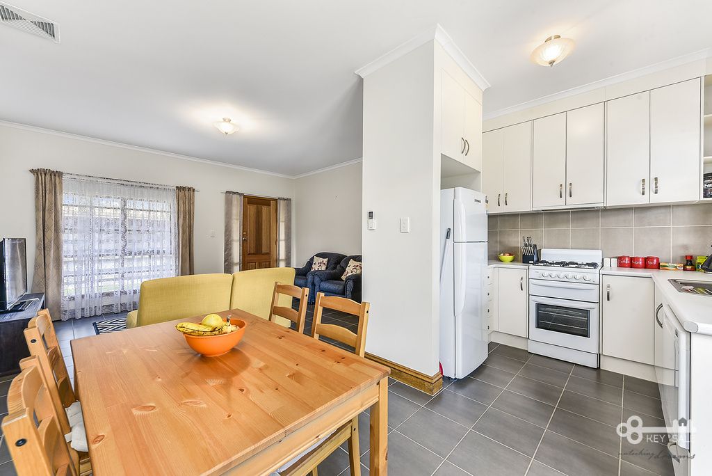 3/12 Edward Street, Mount Gambier SA 5290, Image 2