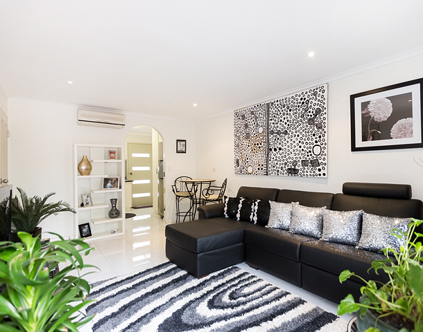 4/4 Undoolya Road, East Side NT 0870