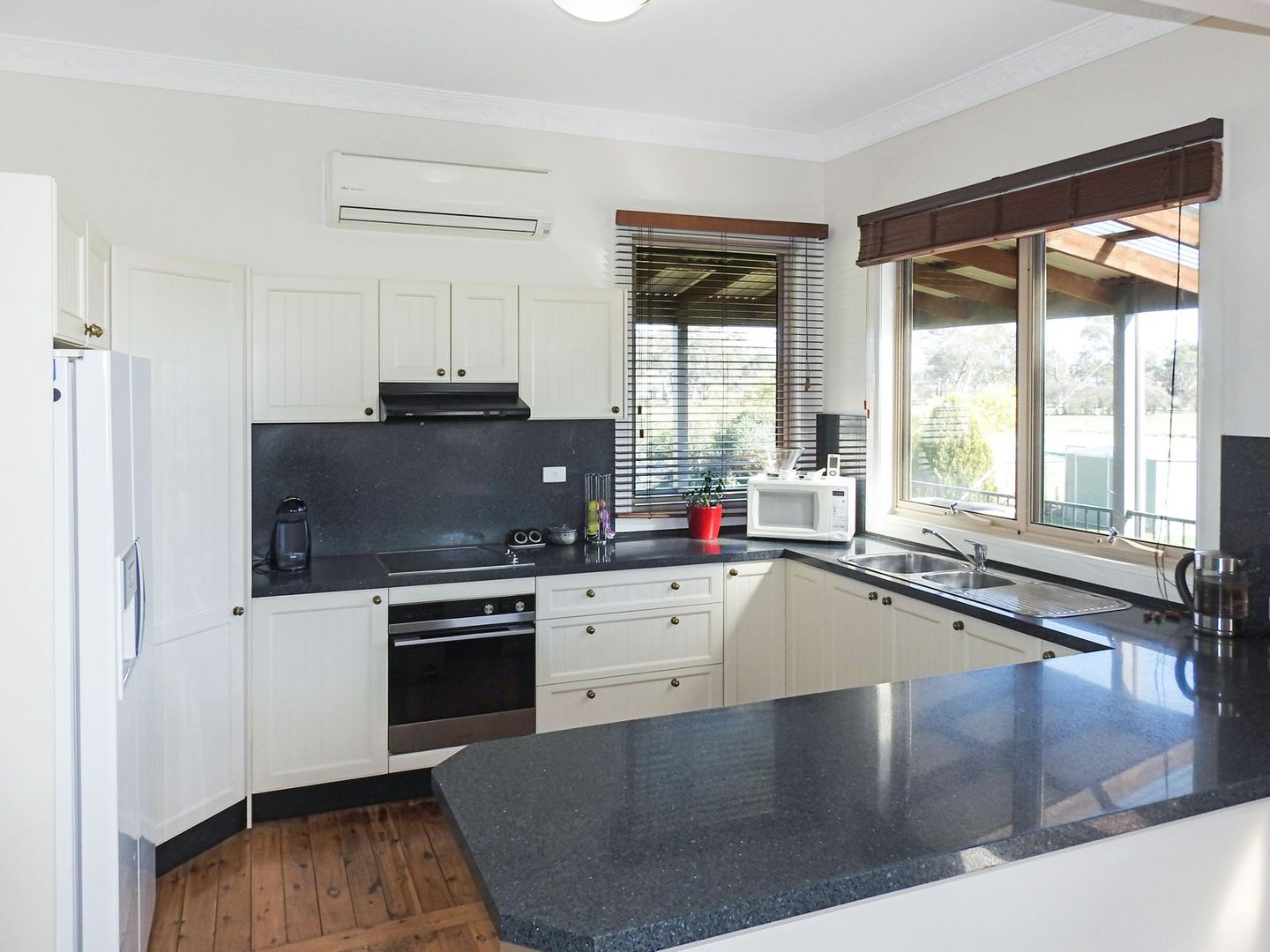 1505 Millthorpe Road, Millthorpe NSW 2798, Image 2