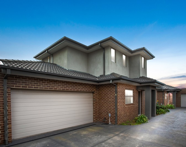 2/6 Collins Avenue, Altona North VIC 3025