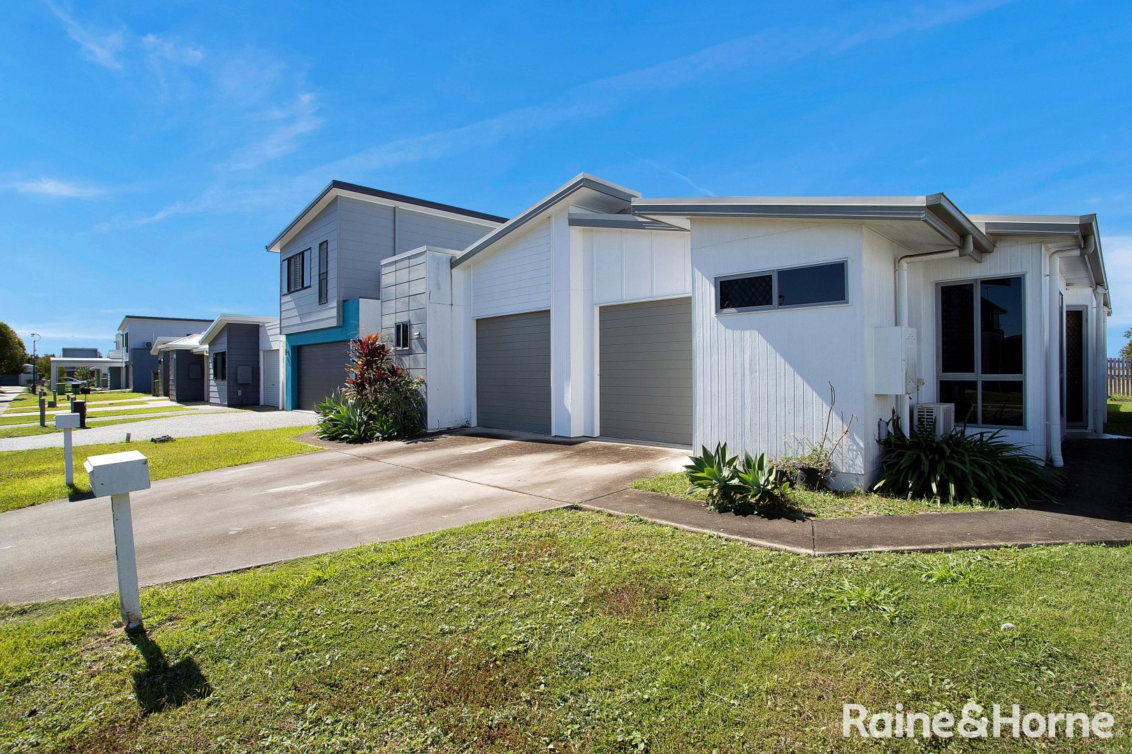 14 Maranark Avenue, Mount Pleasant QLD 4740, Image 2