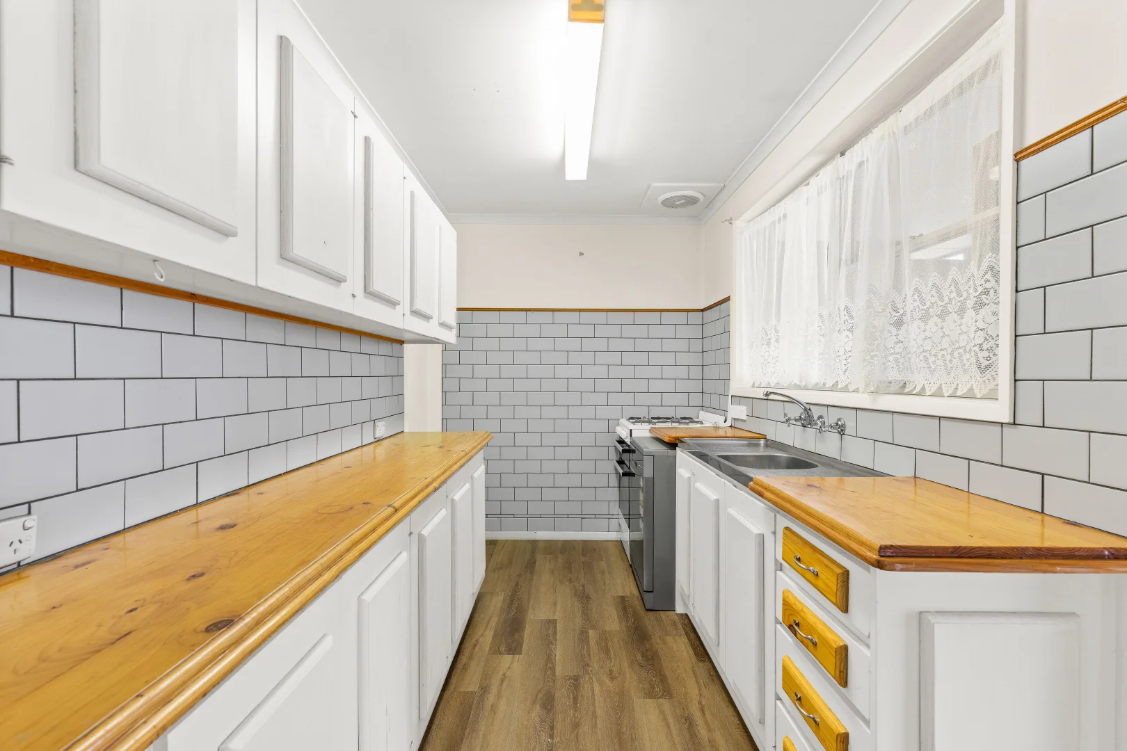 Additional image 2 of 13 Armstrong Court, Whittington VIC 3219