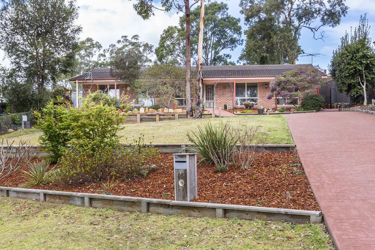 45 Cooroy Crescent, Yellow Rock Property History & Address Research